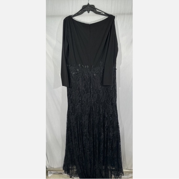 NWT Mac‎ Duggal [ 20W ] Wrap-over Long Sleeve Lace Applique Trumpet Gown Black - Picture 11 of 14
